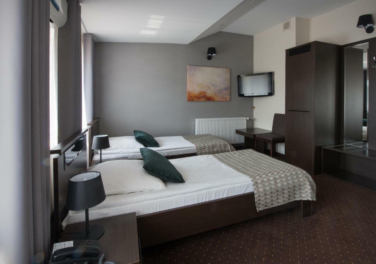 Hotel Capitol Biała Podlaska Eksteriør billede
